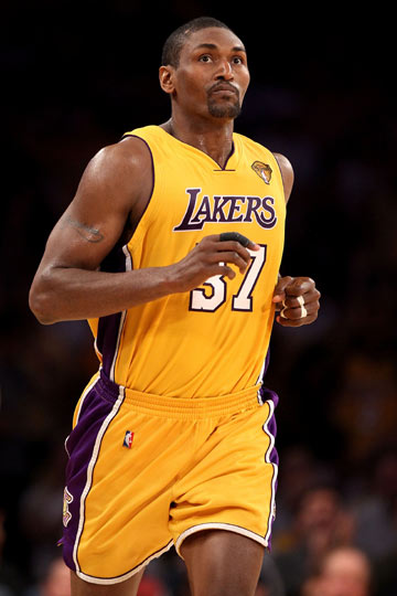 TA：休斯顿中场雷恩斯引人注目，尤文和城市集团都已进行联系（TA：尤文、城市集团已与休斯顿中场雷恩斯接触，这名球员表现抢眼）