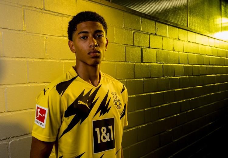 西蒙斯29岁退役去钓鱼！美球迷：美国梦现实版，谁能拒绝这生活！（西蒙斯29岁挂靴转战钓鱼，美球迷感叹：这才是美国梦，谁会拒绝！）