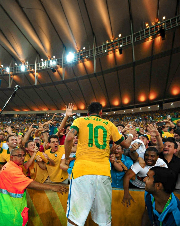 卡尔：我从凯恩、基米希等队友身上学到很多东西（卡尔：凯恩、基米希等队友让我受益匪浅）