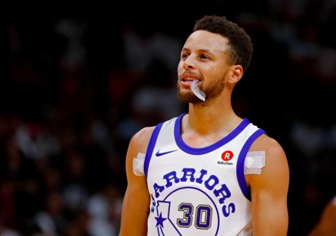 2025年FIBA 3×3女子美洲杯 美国女篮5‑0完胜夺冠（美国女篮5-0横扫，加冕2025年FIBA 3x3女子美洲杯）