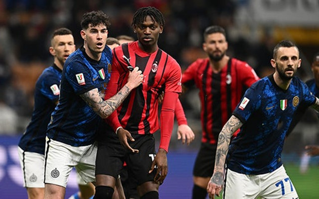 川超联赛出现暴力事件，凉山队球员比赛结束后飞踹裁判（川超联赛赛后爆发冲突：凉山队球员飞踹裁判）