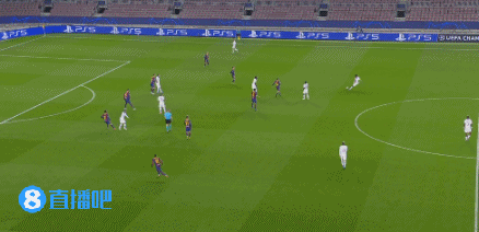 每体：拉菲尼亚没有经纪人也无意离开巴萨，他决心履行完合同（每体：拉菲尼亚无经纪人且无离队打算，坚决履行与巴萨合同至期）